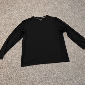 Roundtree & Yorke Black Long Sleeve Tee